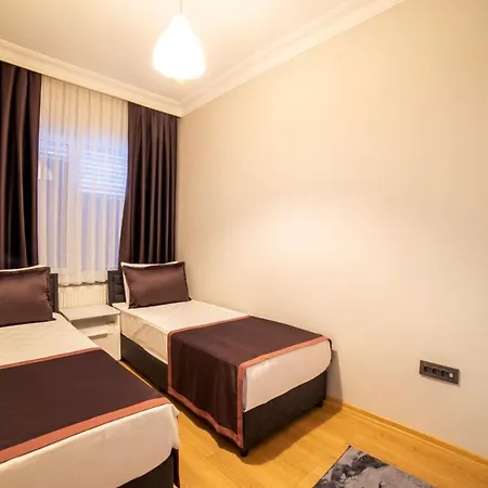 2 Bedroom Super Near To The Konyaalti Beaches *