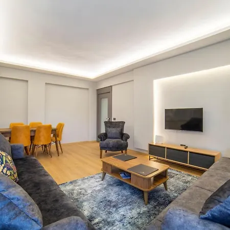 2 Bedroom Super Near To The Konyaalti Beaches
