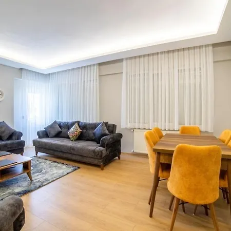 2 Bedroom Super Near To The Konyaalti Beaches Apartment *