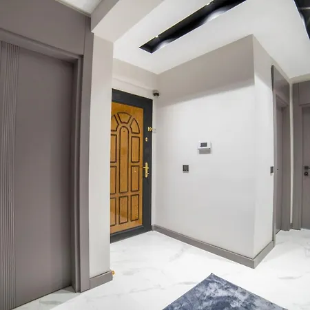 아파트 2 Bedroom Super Near To The Konyaalti Beaches 안탈리아
